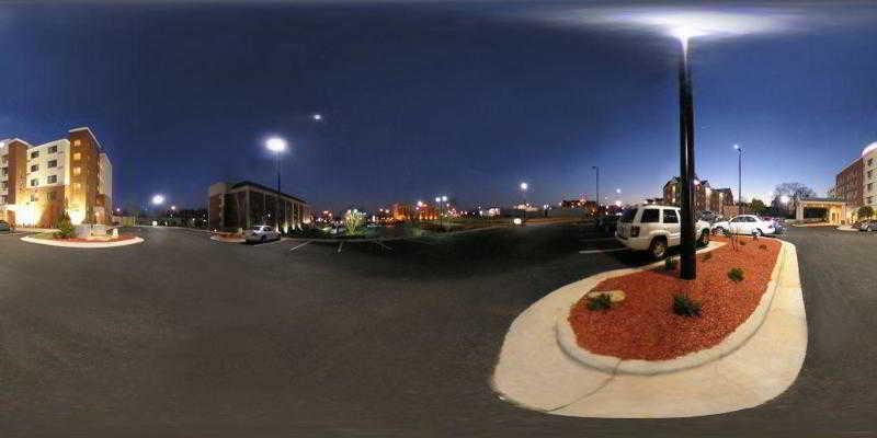 Courtyard Greensboro Airport Extérieur photo
